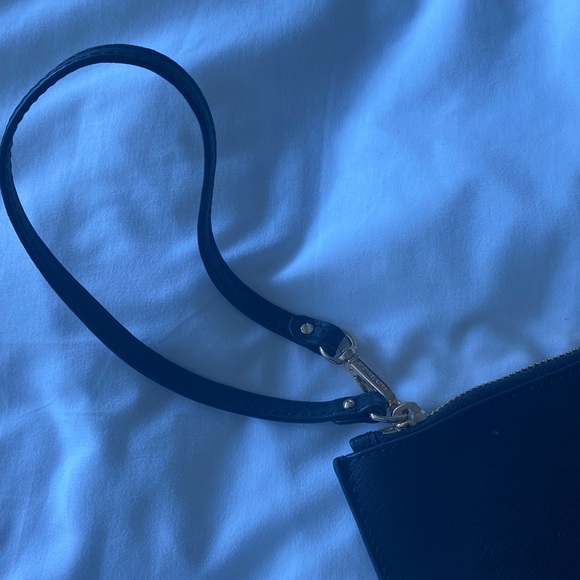 Michael Kors wallet - Picture 2 of 2